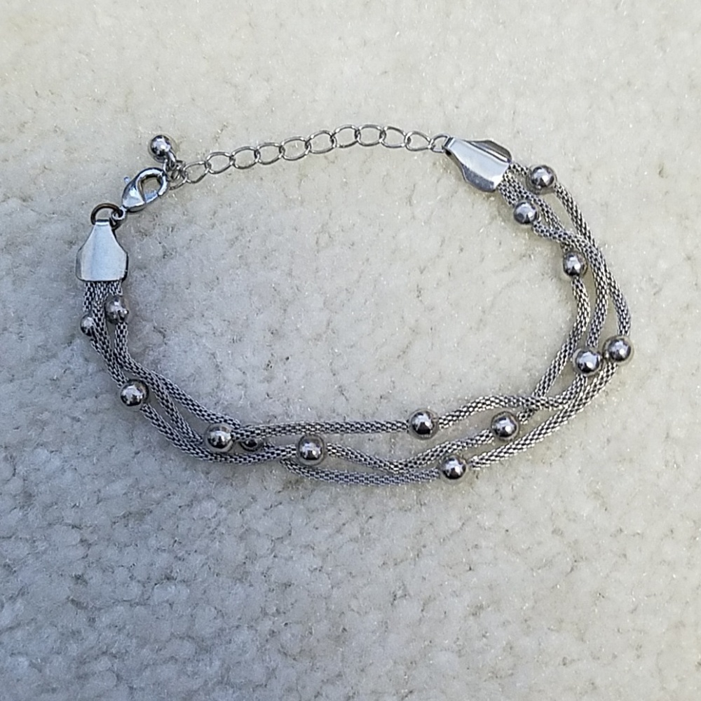 Chic Silver Tone Bracelet